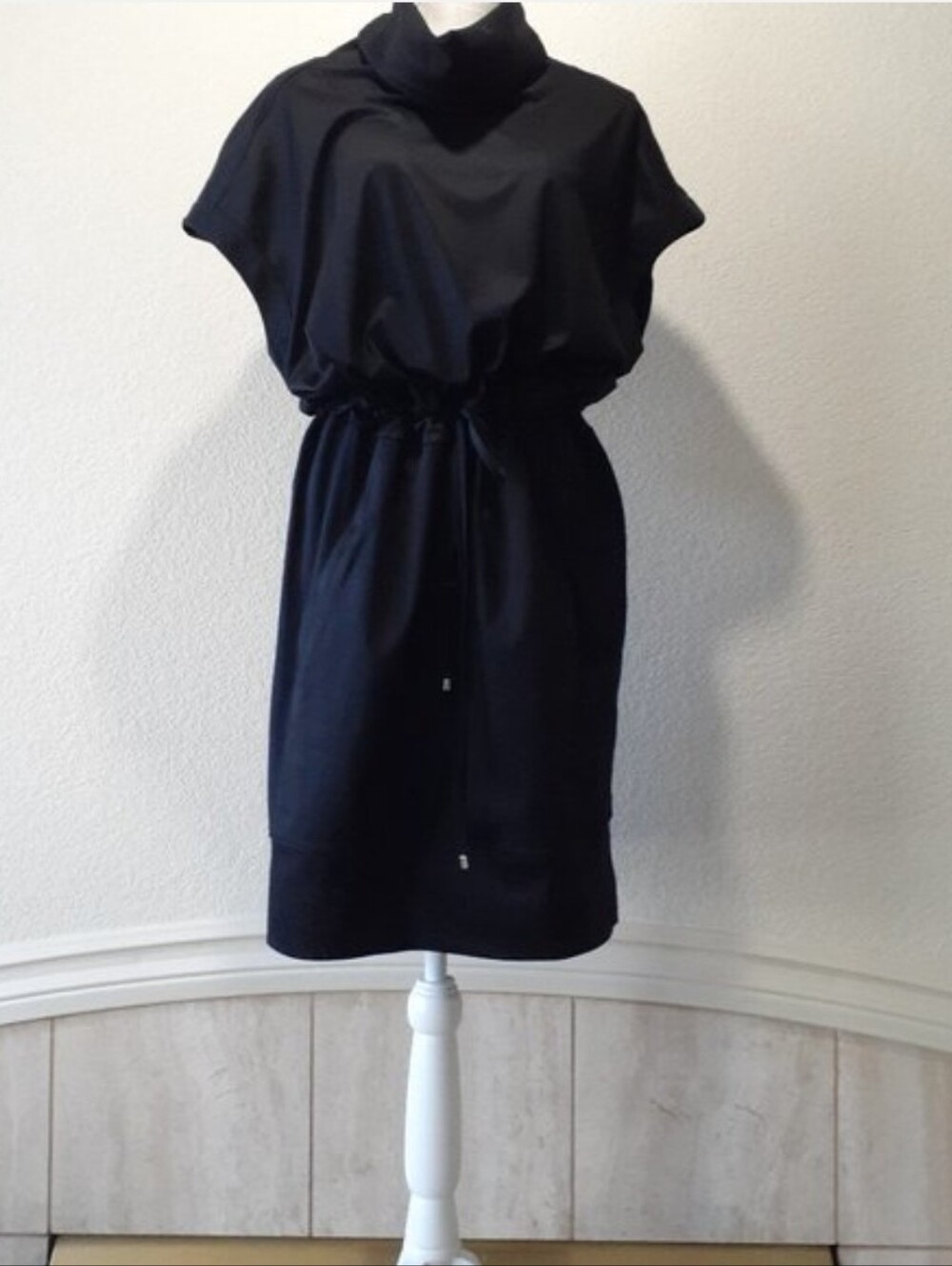 Hugo Boss Black Turtleneck Drawstring Midi Cap Sleeve Dress